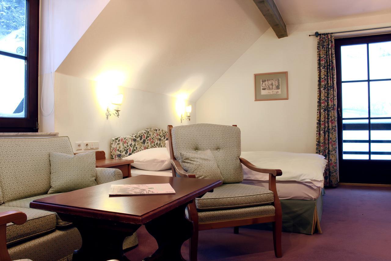 Gruener Baum Hotel บาดกัสไตน์ ห้อง รูปภาพ